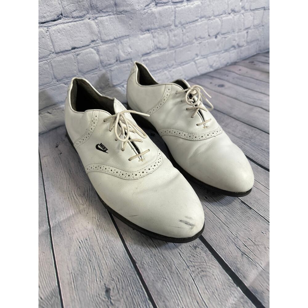 Men’s White Leather Nike Golf Shoes
